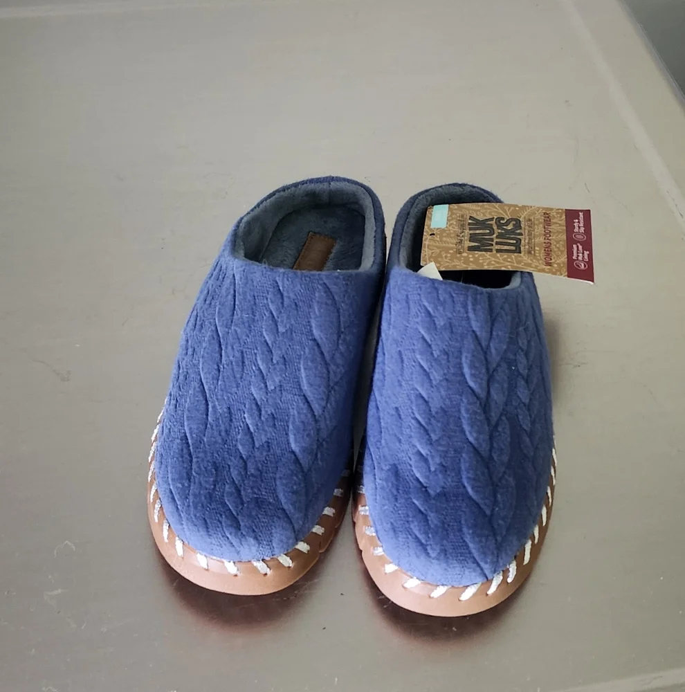 Muk Luk Nwt Ladies Cloth Shoes - Picture 3 of 6